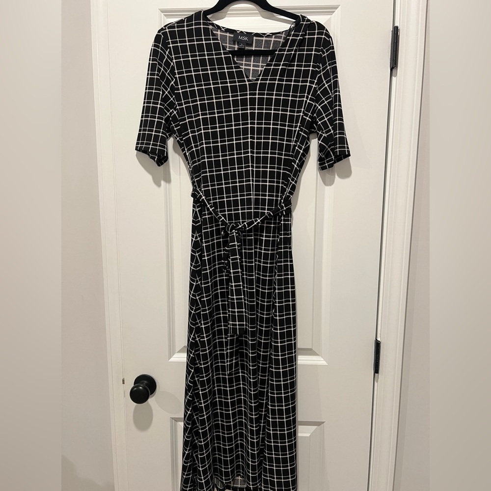 MSK black & white dress size L